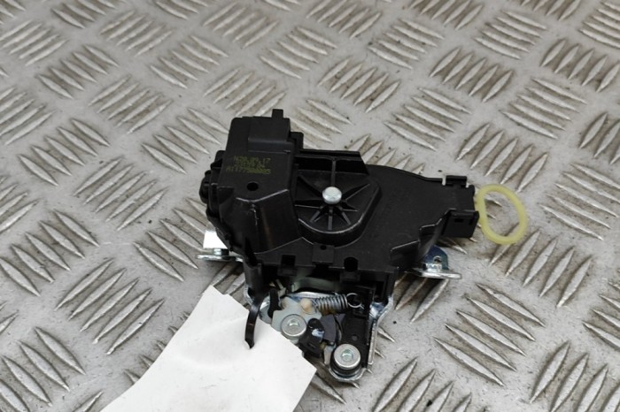 &Icirc;ncuietoare haion MERCEDES-BENZ E W213 2017 OEM: A1177500085 30481425