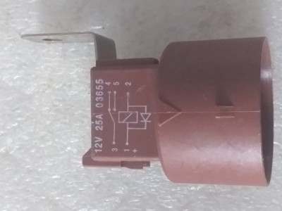 Releu G CARTIER 12V 25A 03655 5 pini 7700810931.Nou si original . foto