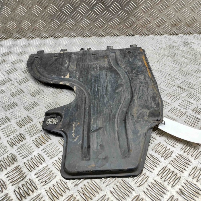 Scut motor st&acirc;nga spate VW GOLF VIII CD1 2024 OEM: 5WA825101