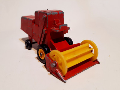 Claas Combine Harvester - Matchbox foto