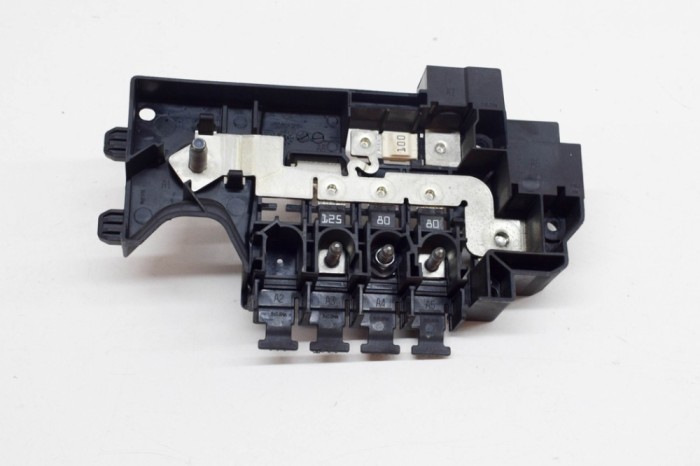Modul panou de siguranțe MERCEDES-BENZ A W177 2019 OEM: A1775404307 15236014