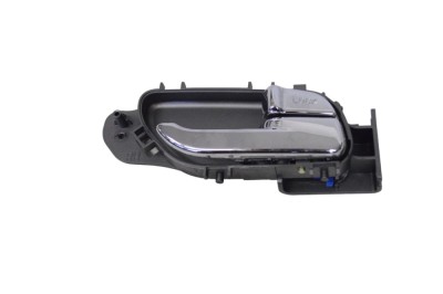 M&amp;acirc;ner de deschidere interior dreapta spate SSANGYONG RODIUS II 2018 OEM: 72420-21000 | 22750123 foto