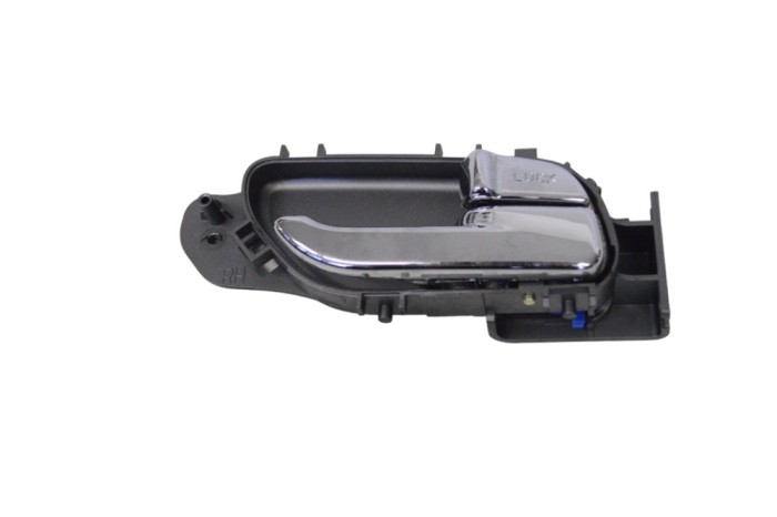 M&acirc;ner de deschidere interior dreapta spate SSANGYONG RODIUS II 2018 OEM: 72420-21000 | 22750123