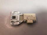 Blocator Usa Masina Spalat Indesit EWSD61252WEU C57/C69 - Piese Originale Indesit - Mecanism Inchidere Usa