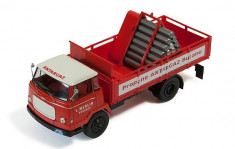 Macheta Auto IXO, Unic Auteuil 1963 - Gas Transporter ( Antargaz) 1:43 foto