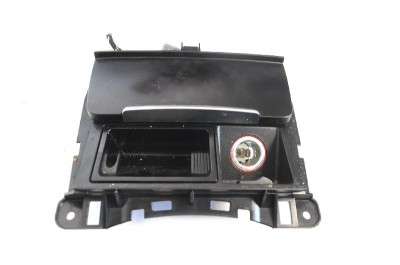 Scrumiera AUDI Q5 8R 2012 OEM: 8K0857951 10014488 foto