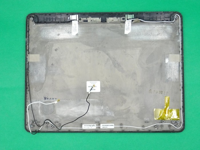 HP Pavilion DV2-1040ef Capac Display LCD Negru Dv2 1xxx SWAP