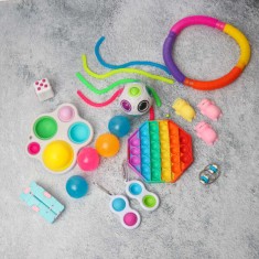 Un set de jucării pentru relaxare ToyVille