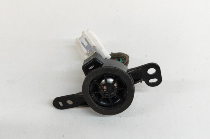 Difuzor ușă dreapta spate TOYOTA LAND CRUISER _J15_ 2017 OEM: 86160-0WN60,8905002201A 23847713