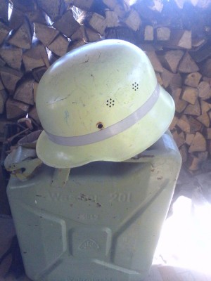 Casca de pompieri Germana post ww2 foto