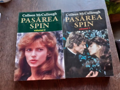 PASAREA SPIN , COLLEEN MCCULLOUGH , DOUA VOLUME foto