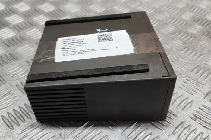 Compresor de anvelope AUDI Q7 4M 2017 OEM: 4L0012615 29903084