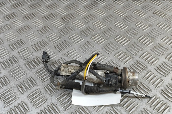 Injector AdBlue MERCEDES-BENZ C T-Model S205 2015 OEM: A0004901113,A0045400905 | 31556228