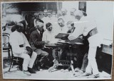 Echipa de cercetare etnografica si tarani, anii &#039;30// reproducere de epoca