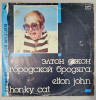 Elton John &lrm;&ndash; Honky Cat VG, Melodia