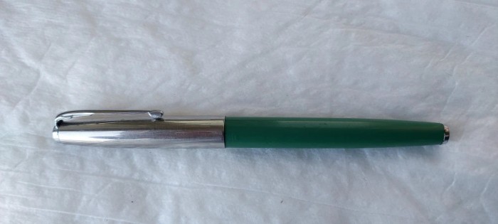 STILOU CHINEZESC RAINBOW MODEL 202 . ANII 80 .