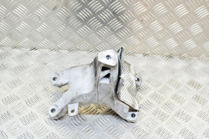 Suport motor dreapta AUDI A5 Cabrio 8F7 2012 OEM: 8K0199388 | 12701349